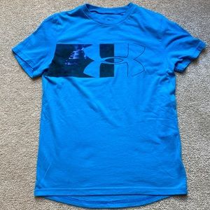 Boys Under Armour tshirt